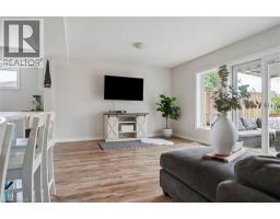 898 GZOWSKI Street - 15