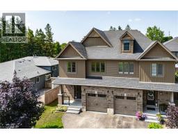 898 GZOWSKI Street - 2