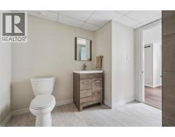 898 GZOWSKI Street - 33