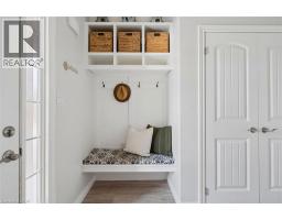 898 GZOWSKI Street - 5