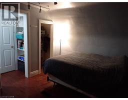 15 BLAIR Avenue - 14