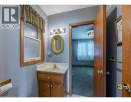 17 DONJON Boulevard - 18