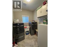 64 ENGLISH Crescent - 13