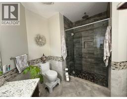 64 ENGLISH Crescent - 16
