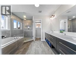 130 PONDCLIFFE Drive - 31