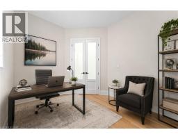 130 PONDCLIFFE Drive - 6