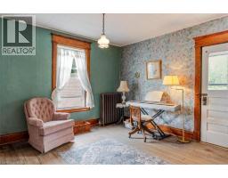 237 NORFOLK Street N - 25