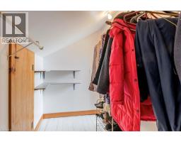 237 NORFOLK Street N - 38