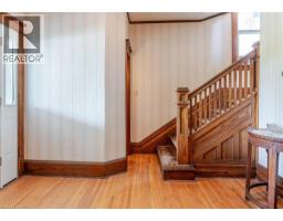 237 NORFOLK Street N - 7