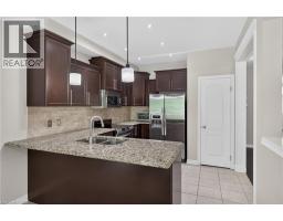 82 MAPLEVALE Drive - 14