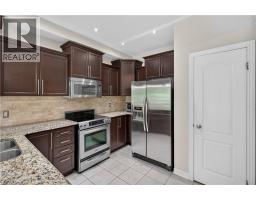 82 MAPLEVALE Drive - 15