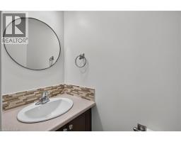 82 MAPLEVALE Drive - 18