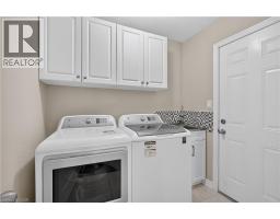 82 MAPLEVALE Drive - 19