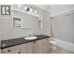 82 MAPLEVALE Drive - 26