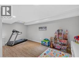 82 MAPLEVALE Drive - 30