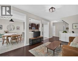 82 MAPLEVALE Drive - 8
