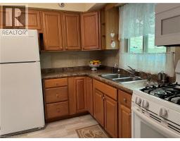 205 RYKERT Street - 4