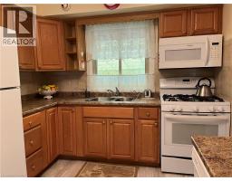 205 RYKERT Street - 5