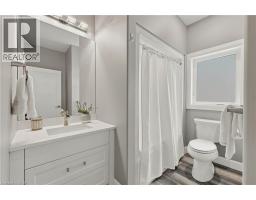 1070 EVANS Street W - 26