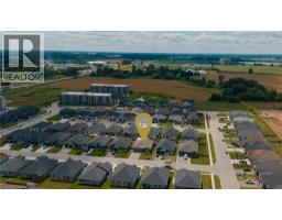 1070 EVANS Street W - 43