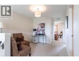 8625 UPPER CANADA Drive - 11