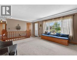46 ERIE Street N - 13