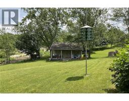 46 ERIE Street N - 36