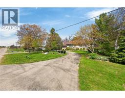 46 ERIE Street N - 6