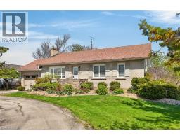 46 ERIE Street N - 7