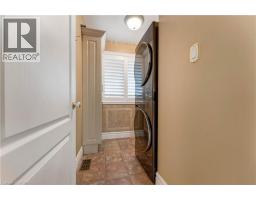 60 CHANDOS Drive - 17