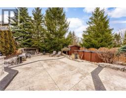60 CHANDOS Drive - 40