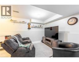 185 HIGHLAND Crescent UnitNo. 2 - 28