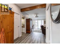 20 4TH Avenue - 22