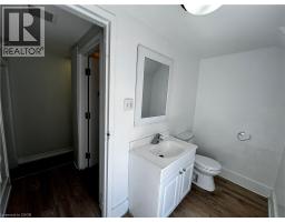 19 SCHNEIDER Avenue - 20