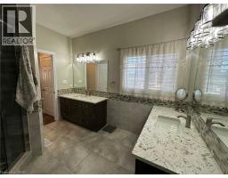 64 ENGLISH Crescent - 18