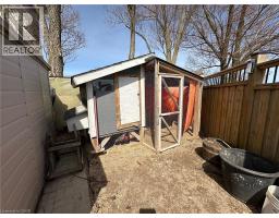 64 ENGLISH Crescent - 38