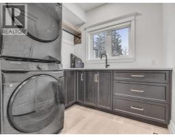 85 REINHART Place - 16