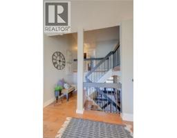 47 MANOR Drive - 19