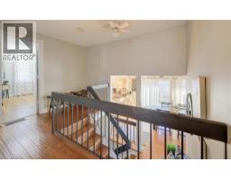 47 MANOR Drive - 30