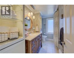47 MANOR Drive - 38