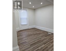 21 SARAH Street - 4