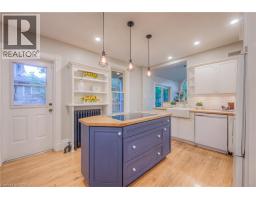 19 ROLAND Street - 11