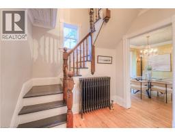 19 ROLAND Street - 23