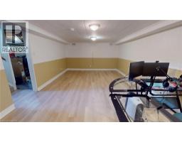 134 QUEENSWAY Drive - 18