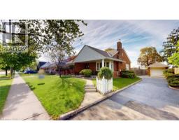 134 QUEENSWAY Drive - 21
