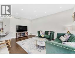 52 MONARCH WOODS Drive - 10