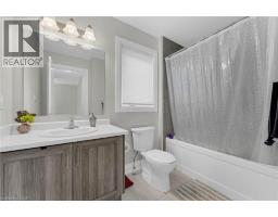 52 MONARCH WOODS Drive - 25