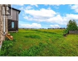 52 MONARCH WOODS Drive - 28