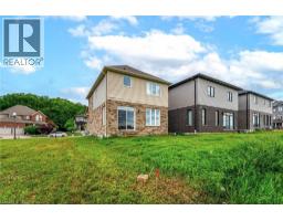52 MONARCH WOODS Drive - 29