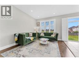 52 MONARCH WOODS Drive - 8